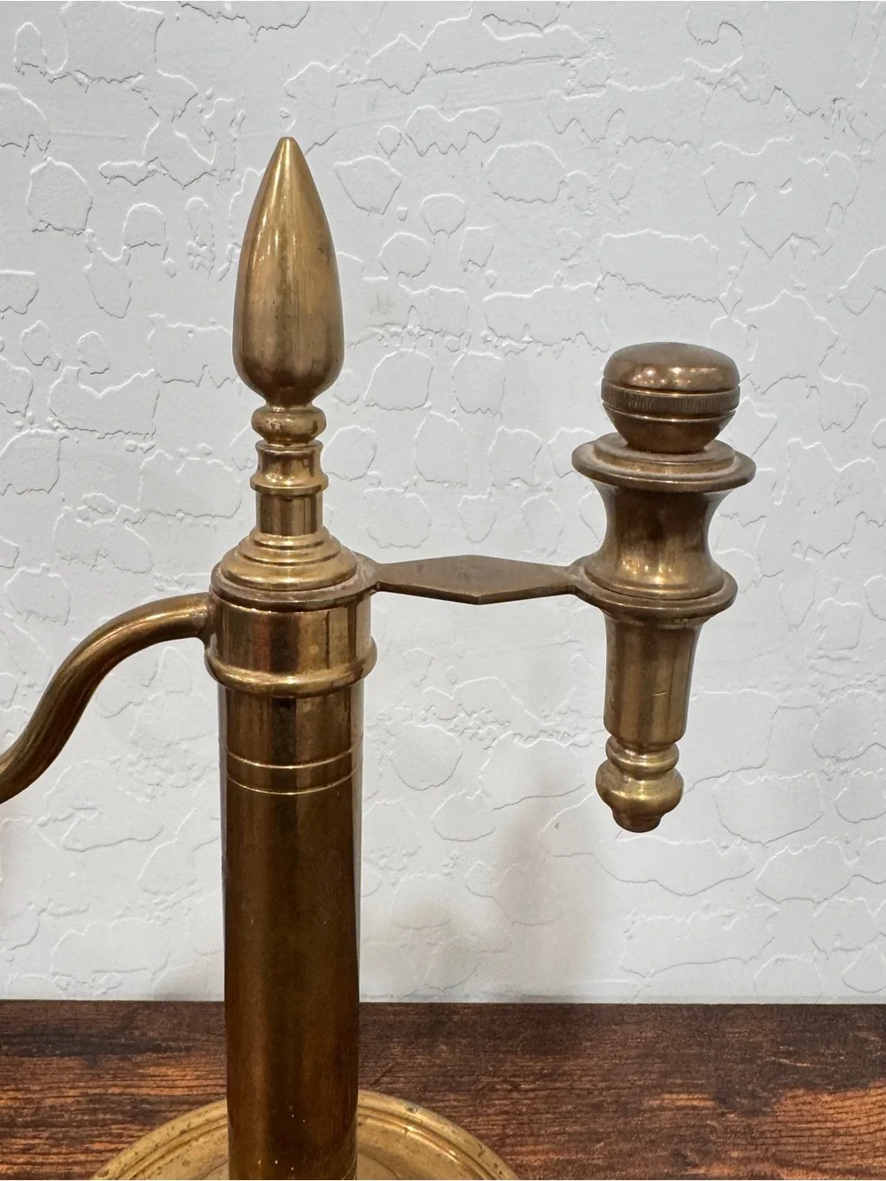 Vintage Brass Single-Arm Candle Holder - Polished Gold Tone Finish